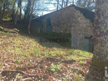 Terreno em Campelo e Ovil de 40,00 m²