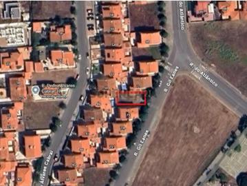 Terreno para construção em São Pedro da Cadeira...