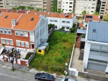 Terreno para moradia em São Mamede de Infesta
