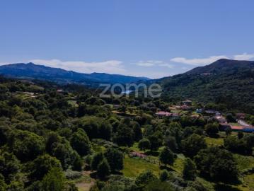 Terreno rústico com 1.760 m2 em Britelo, Ponte da Barca
