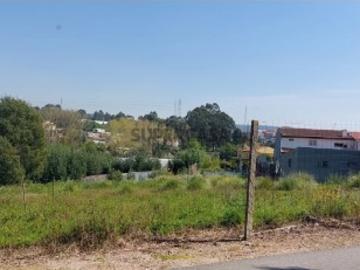 Terreno Urbano com 575 m² com Potencial de Construção...