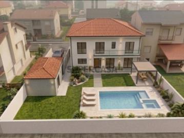 Terreno Urbano de 405 m² em Bragança Excelente Exposição...