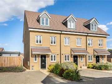 Thompson Place, Peterborough PE7 3 bed end of terrace...