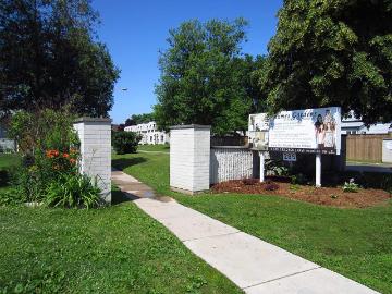 Thames Garden Townhomes Three Bedroom Townhouse Townhome...