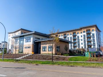 The Arc at Emerald Hills 1 Bedroom Apartment for Rent at...