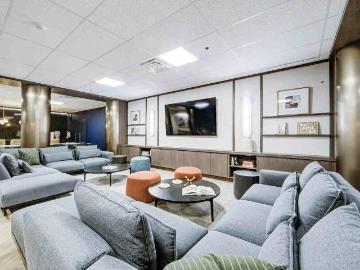 The Deanwood 3 Bedroom Apartment for Rent at 70 Dean...