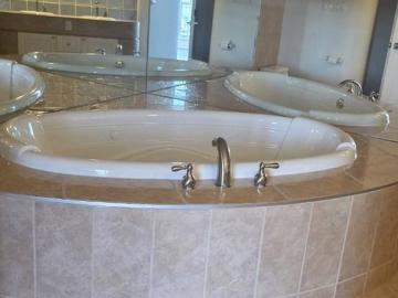 The Lexington 3 Bedroom Apartment for Rent at 2393 Robie...