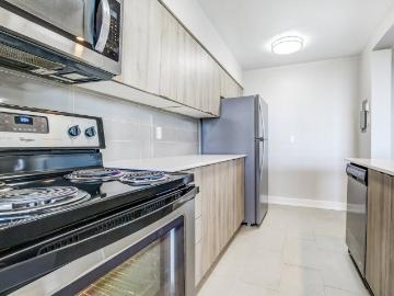 The Towers at York Mills & Leslie 1 Bedroom Apartment...