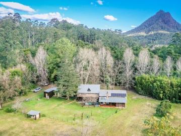 The Ultimate Riverfront Escape 220 Acres of Pure...