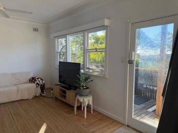 Three Bedroom House Opposite Golf Course