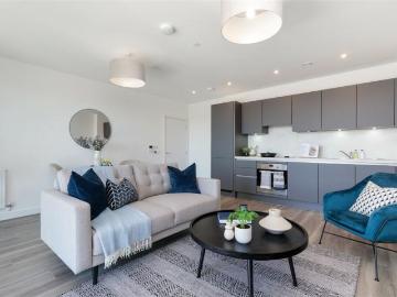Thunderer Street, London E13, 1 bed flat to rent, £1,750...