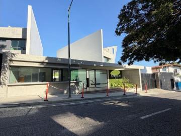 Tonwhouse en Sebucan
