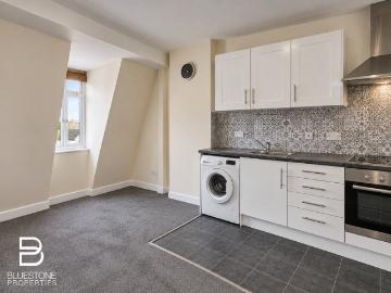 Tooting SW17*2 Bed Flat*Close to 2X Tube Stations