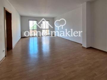 Tolle 2 Zi Wohnung in gepflegter Wohnanlage