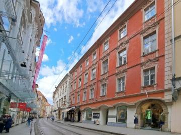 TOP Innenstadtlage: 3 Zimmer DG Wohnung im Altbau |...