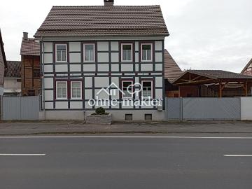top saniertes Bauernhaus mit Resthof