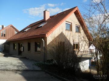 TOPP ca. 111m² 4,5 Zimmer Wohnung in verkehrsgünstiger Lage