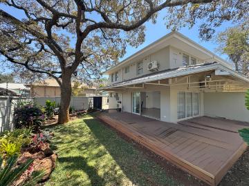Townhouse to rent in Newlands, Zimbabwe