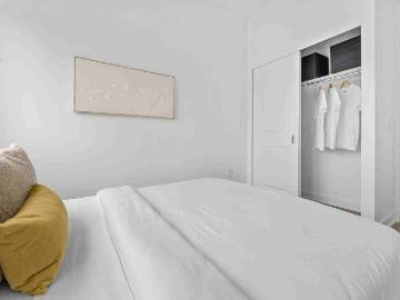 Towns On Danforth 2 Bedroom Apartment for Rent at 41 41...