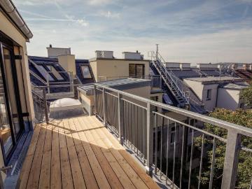 Traumhafte 4 Zimmer DG Maisonette mit Terrasse...