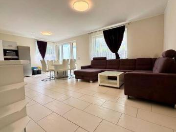 Traumhafte 4 Zimmer Gartenwohnung am Faaker See –...
