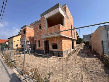 Traumhaftes Einfamilienhaus mit unverbaubarem Ausblick