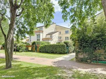 Triplex 6 pièces 115 m²