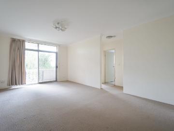 Two Bedroom Unit In Prime Location