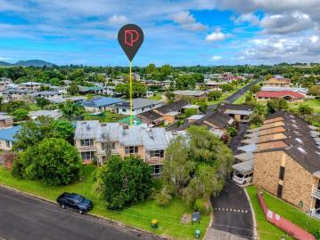Two Storey Townhouse Innisfail Estate