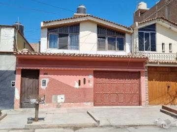 Ubicación! Casa Residencial /Profesional en Zona de...