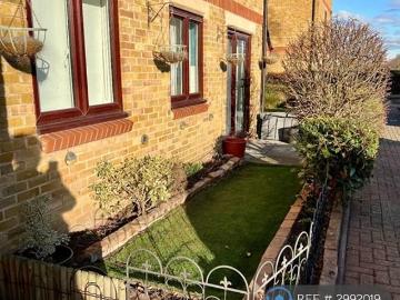 Upper Clapton, London, E5 1 bed flat to rent £1,750 pcm...