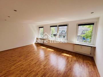 Urban, grüner Blick, hell & ruhig: Penthouse Feeling mit...