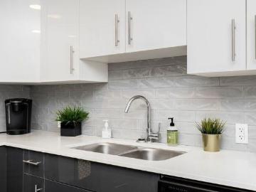 Urban Square 1 Bedroom Apartment for Rent at 230 Good...