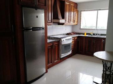 Venta de Apartamento en Cumboto Sur, oportunidad única