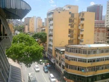 Venta de Apartamento en La Lecuna Caracas