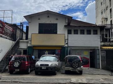 Venta de Casa Comercial Av Panteón San Bernardino