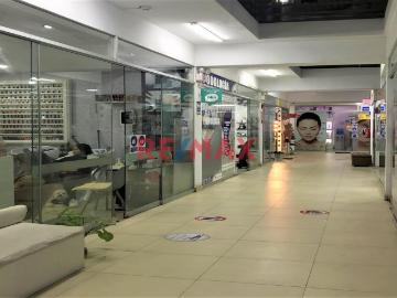 Venta De Stand 8 M2 Al Costado Del Eden