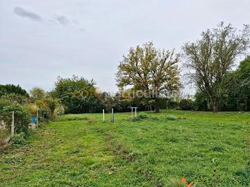 Vente Terrain 1000 m2 Monbéqui