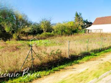 Vente Terrain 1061 m2 Mehun sur Yèvre