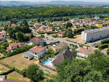 Vente Terrain 632 m2 Montmerle sur saone