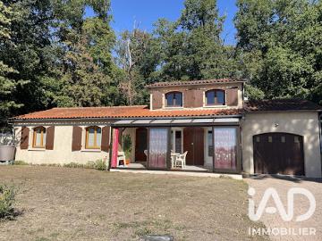 Vente Maison 3 pièces 112 m2 Jarnac Champagne