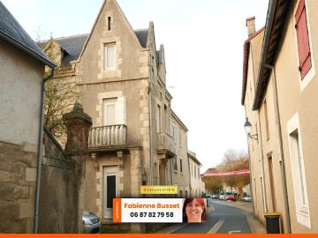 Vente Maison 12 pièces 283 m2 Saint Savin