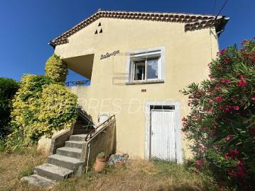 Vente Maison 7 pièces 136 m2 Cavillargues