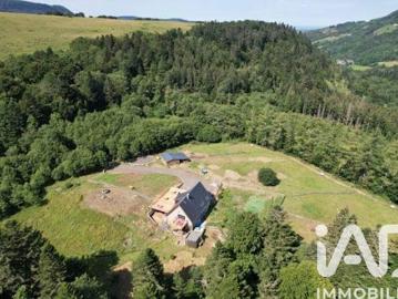 Vente Maison 7 pièces 231 m2 Le mont dore