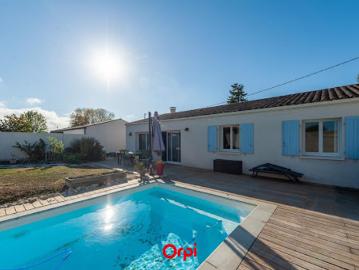 Vente Maison 4 pièces 102 m2 Saint Christophe