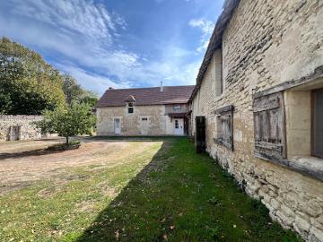 Vente Maison 4 pièces 155 m2 Saint Sauveur