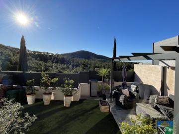 VENTE MAISON 4 PIECES VUE COLLINES DANS RESIDENCE AVEC PISCI