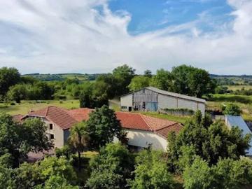 Vente Maison 5 pièces 120 m2 Cassagnabère Tournas