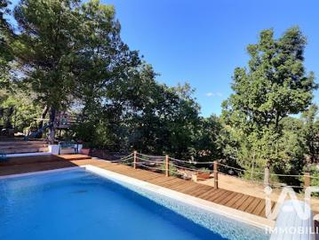 Vente Maison 5 pièces 145 m2 Saint Maximin la Sainte Baume