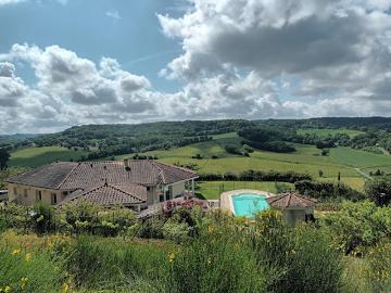 Vente Maison 6 pièces 136 m2 Lauzerte